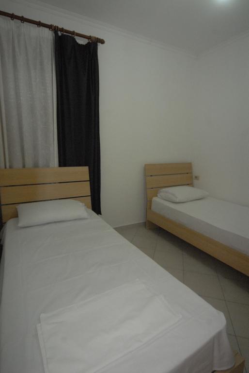 Orikum Veranda Apartments Стая снимка